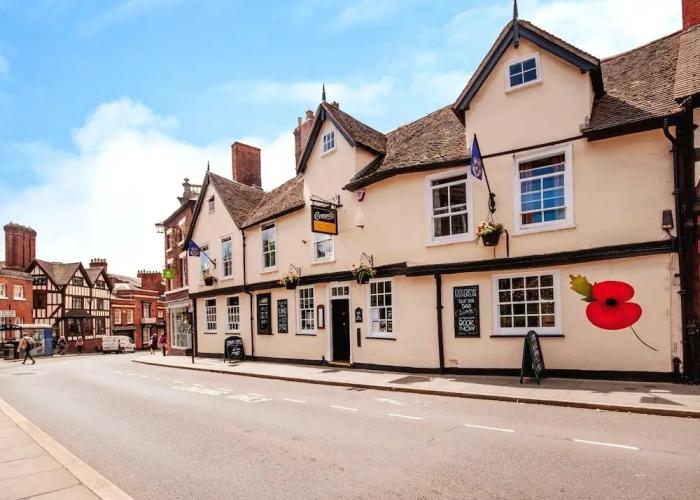 Cromwell's Tap House