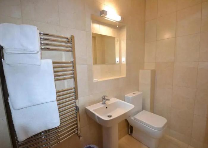 Airport Guest House