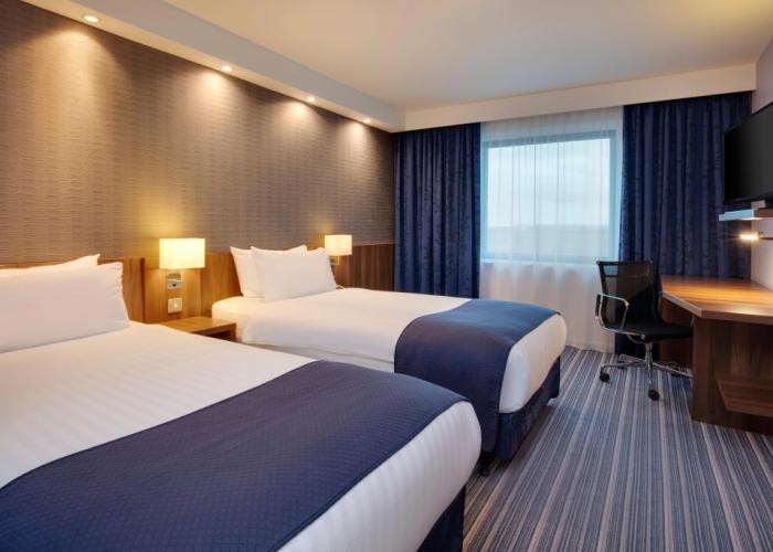 Holiday Inn Express London Heathrow T5 by IHG