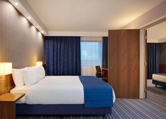 Holiday Inn Express London Heathrow T5 by IHG
