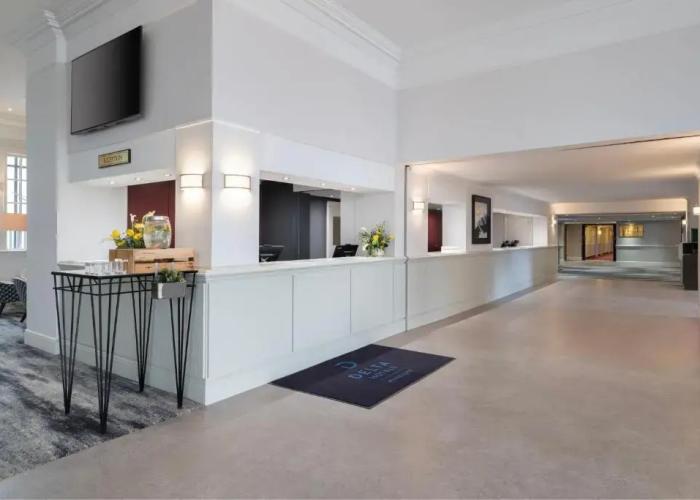 Delta Hotels by Marriott Heathrow Windsor