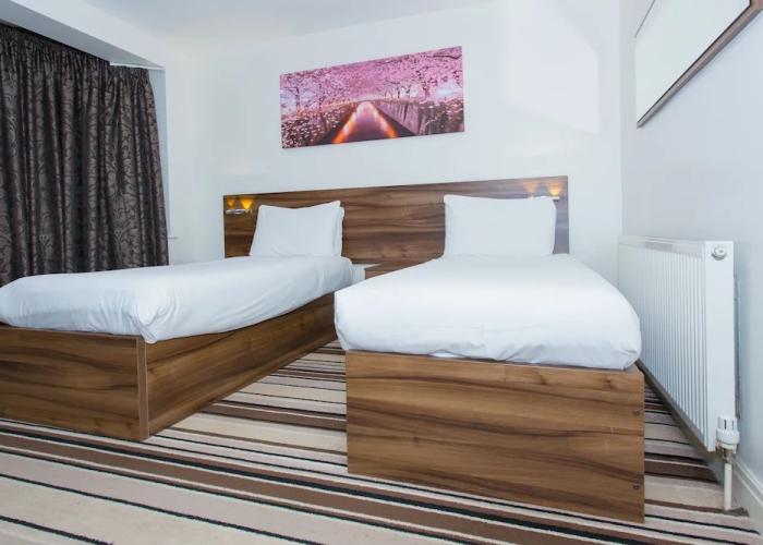 Langley Guest House