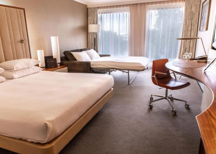 Hilton London Heathrow Airport Terminal 5