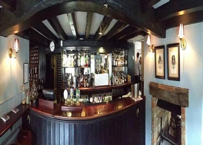 The Black Horse Fulmer