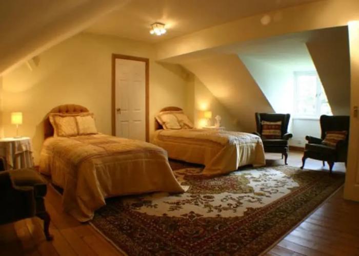 Glenlyon Bed and Breakfast