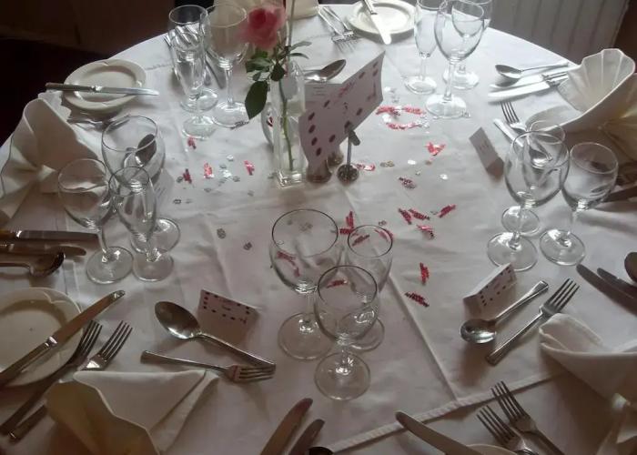 Haigs Hotel