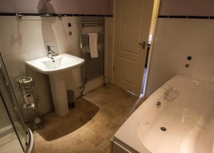 Haigs Hotel