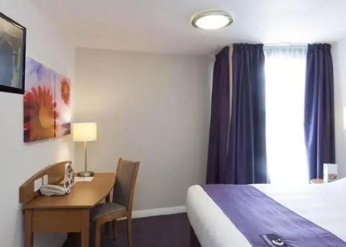 Premier inn Balsall Common [Near Nec]