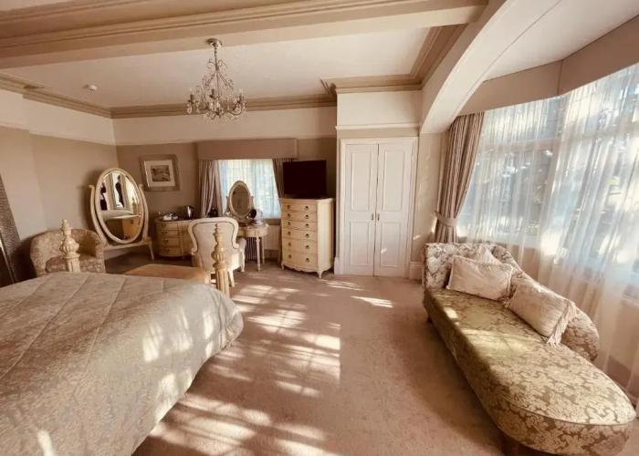 Nuthurst Grange Country House Hotel
