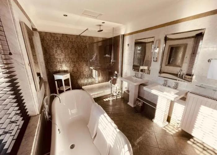 Nuthurst Grange Country House Hotel