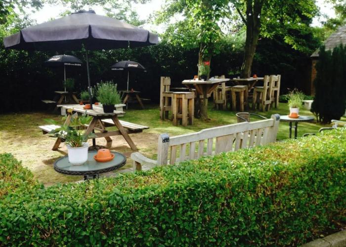 The White Lion Inn