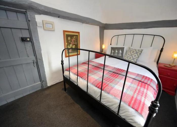 The White Lion Inn