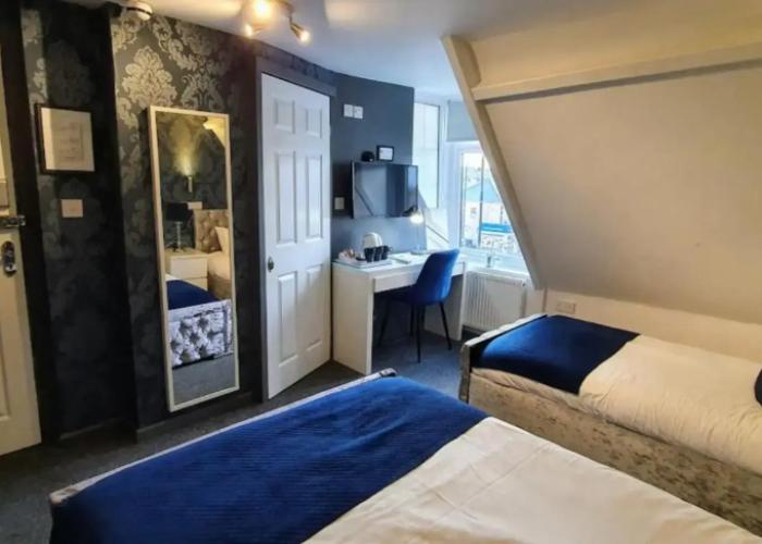 Clifton Guest House