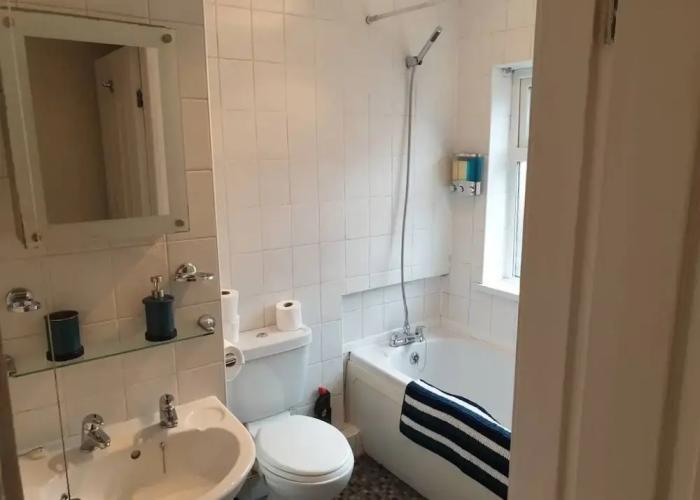 South Shield's Emerald 2 Bed Apartment