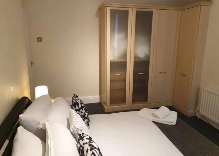South Shield's Emerald 2 Bed Apartment
