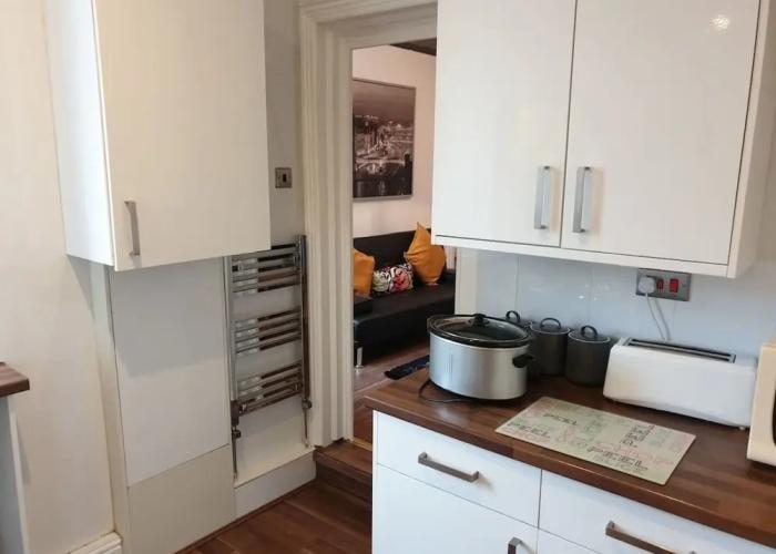 South Shield's Hidden Gem Garnet 3 Bedroom Apartme