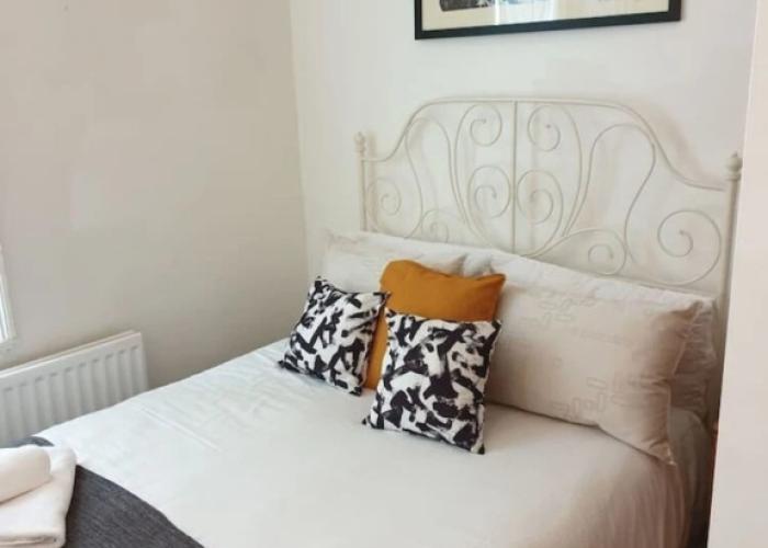 South Shield's Hidden Gem Garnet 3 Bedroom Apartme