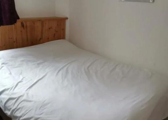 Swan Inn, Heathrow Airport