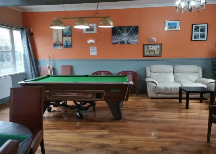 Swan Inn, Heathrow Airport