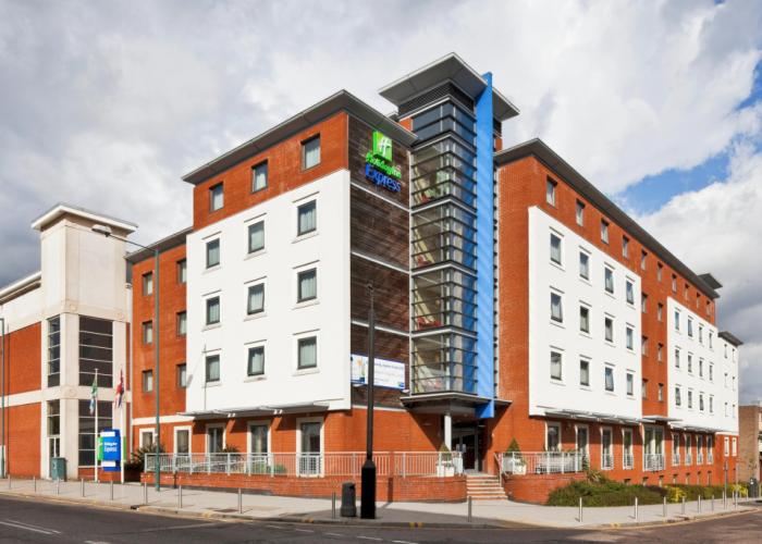 Holiday Inn Express Stevenage by IHG
