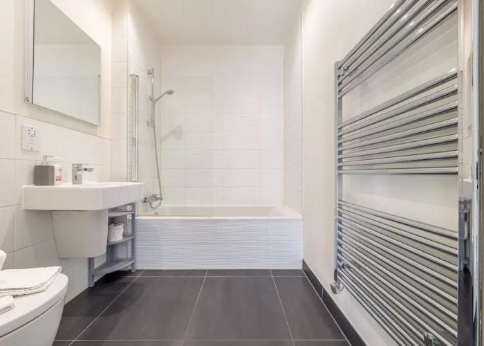 Luxury 1 Bedroom Serviced Apartment in the Heart of Stevenage