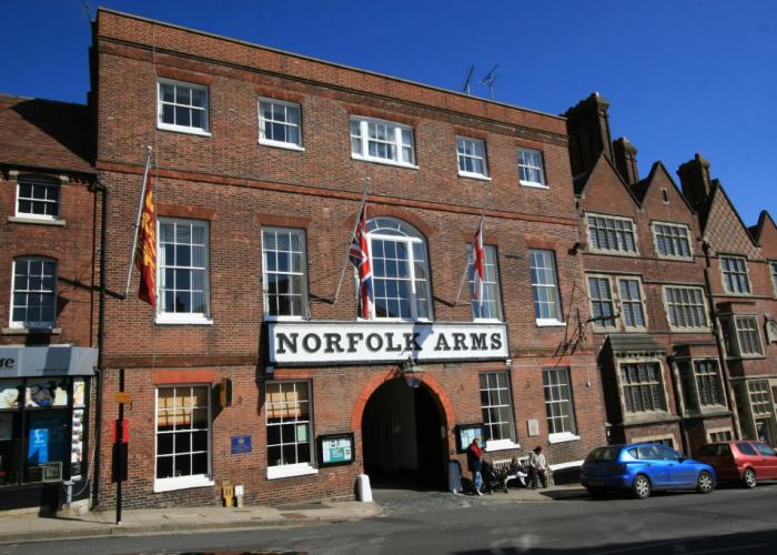 Norfolk Arms Hotel