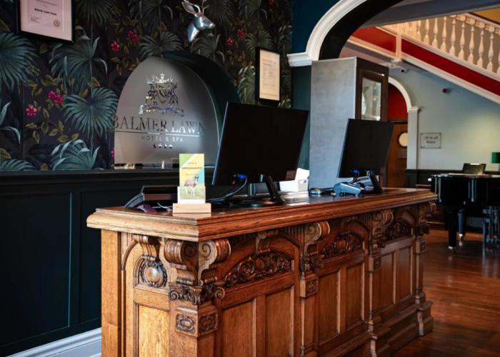 Balmer Lawn Hotel