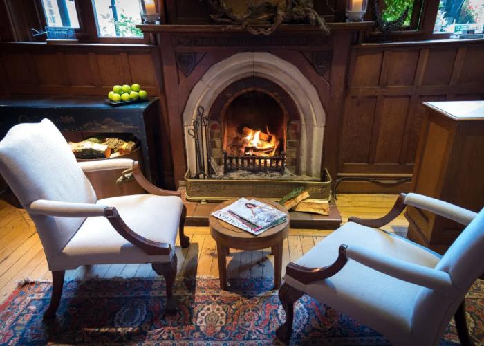 Careys Manor & Senspa