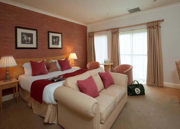 Careys Manor & Senspa