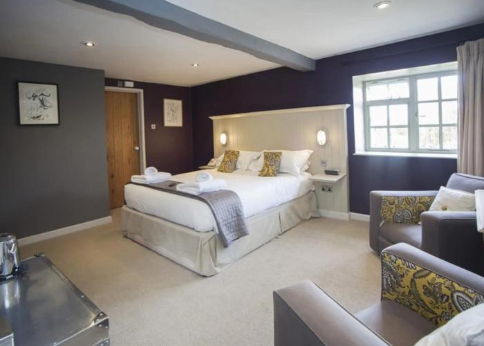The Ragged Cot