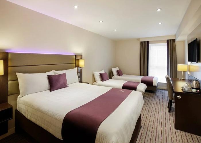 Premier Inn Stroud