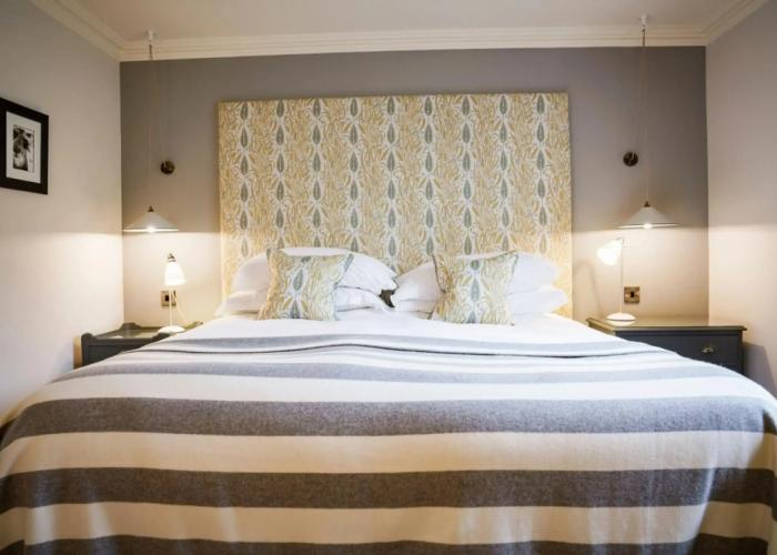 Bear of Rodborough Hotel