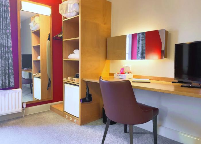Corner House Hotel