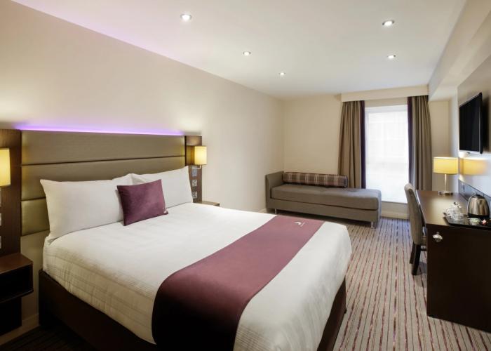 Premier Inn Taunton Central - North