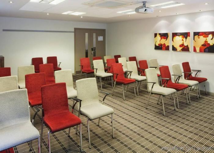 Holiday Inn Express Taunton East by IHG