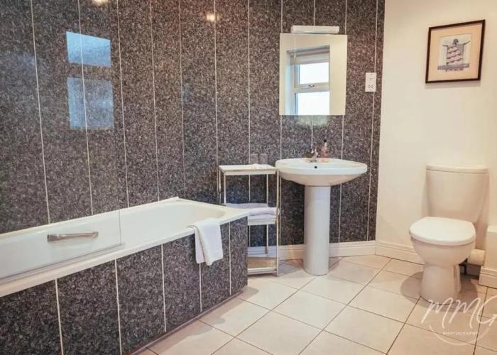 Aaranmore Lodge Bed & Breakfast