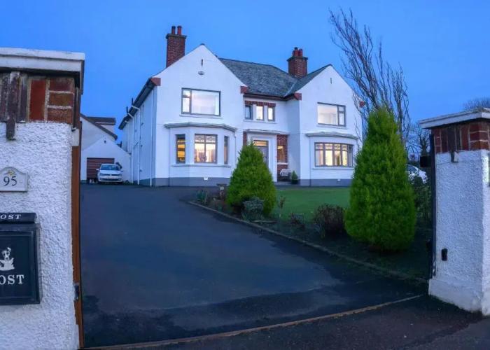 Larkhill House