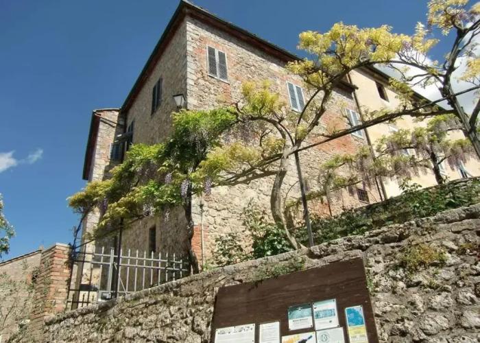 Castel Pietraio