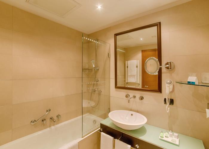 NH Milano 2 Hotel