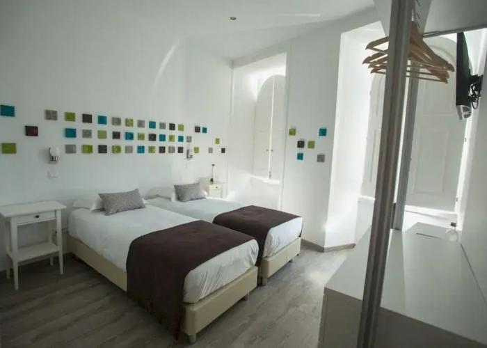 Thomar Story - Guest House