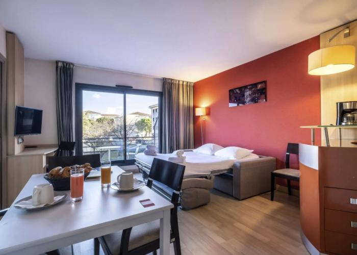 Clarion Aparthotel Toulouse Blagnac Airport