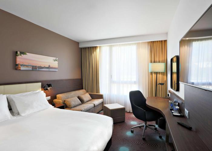 Hampton by Hilton Toulouse Airport