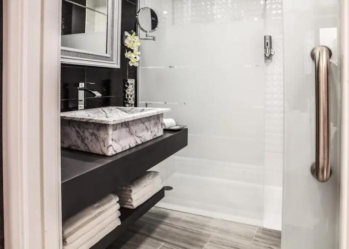 Wine & Soul Suites