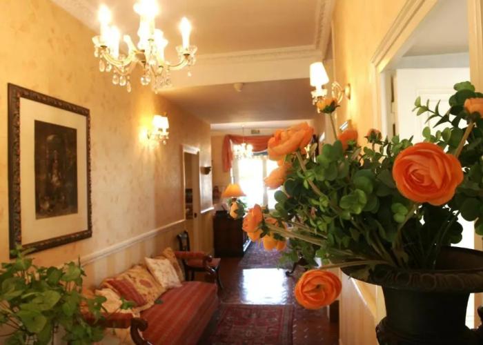 Hôtel La Villa Fleurie
