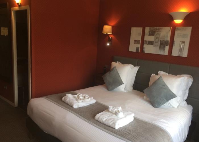 Henry II Hotel