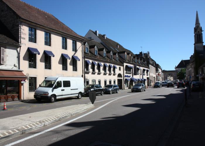 Henry II Hotel