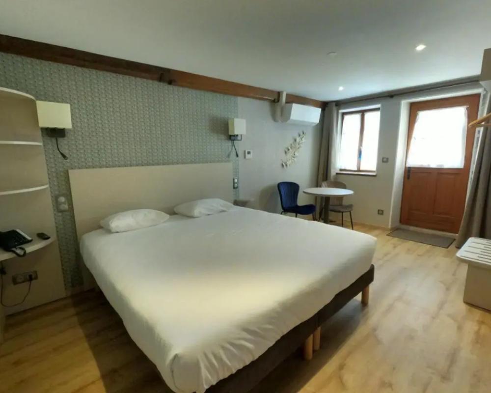 фото Beaune Hotel