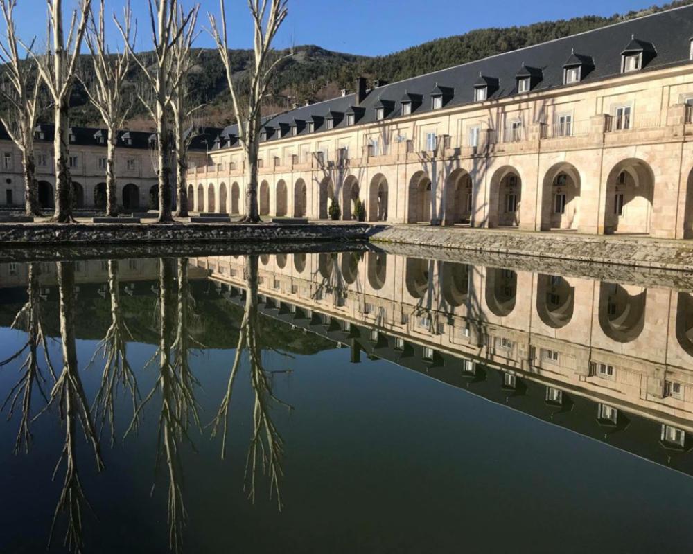 Hospedería Santa Cruz