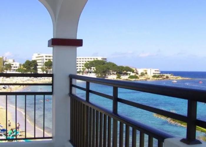 Playa Es Cana Apartments