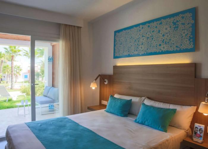 Cala Llenya Resort Ibiza